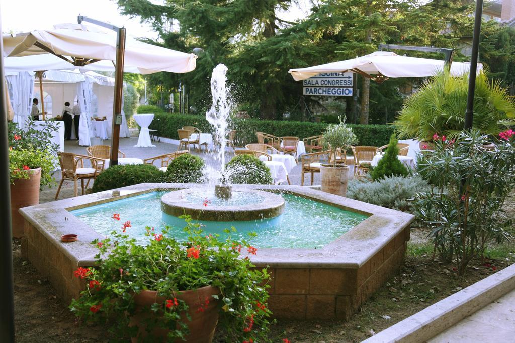 Hotel Ristorante Al Brunello Di Montalcino Exteriér fotografie